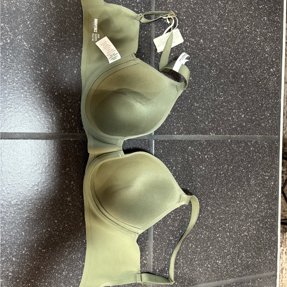 Aerie Green T-Shirt Bra with Seamless Underwire Support